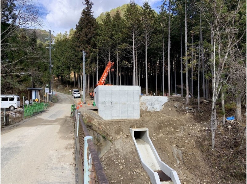 野底川小水力発電所の工事の様子